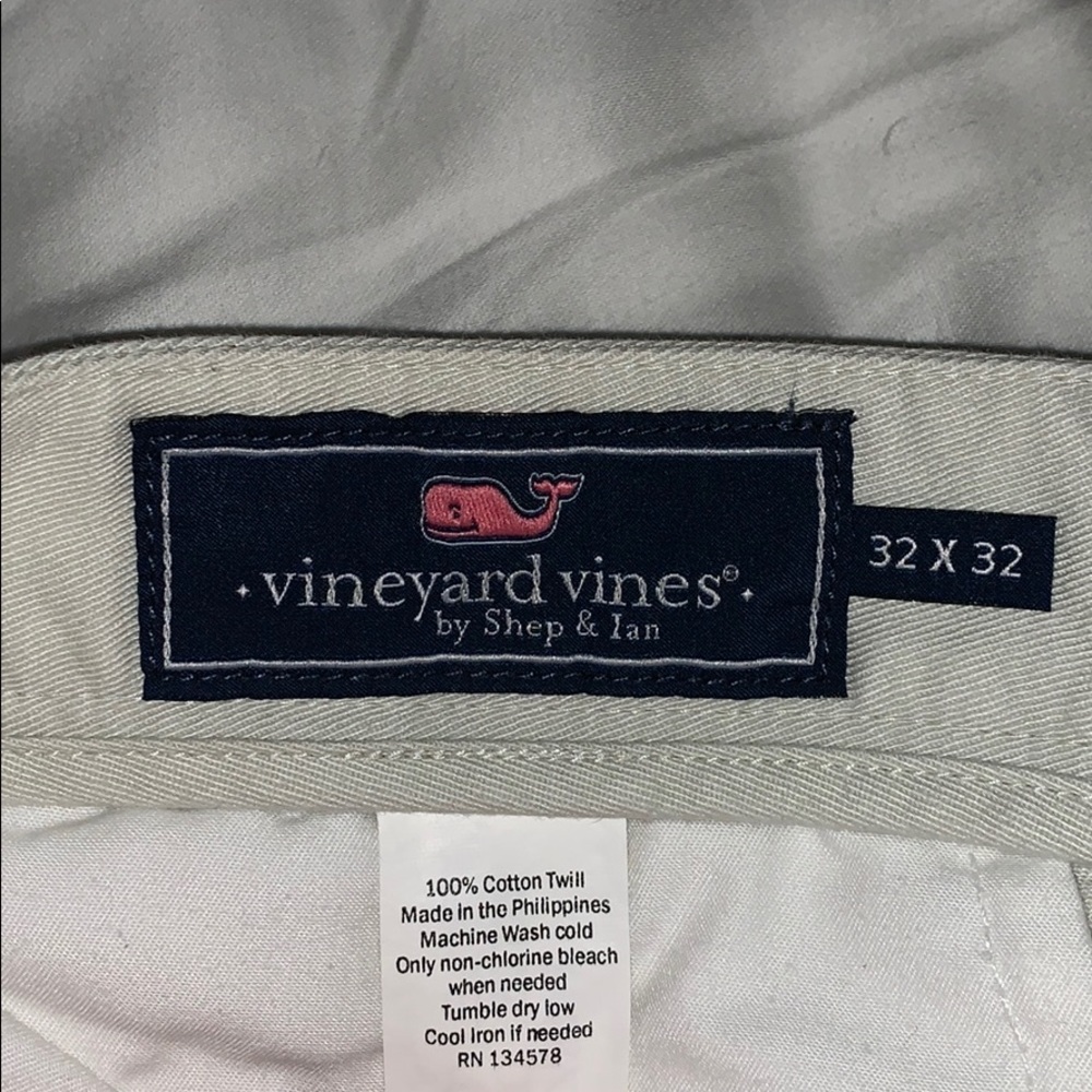 Vineyard Vines Khaki pants - Picture 2 of 3